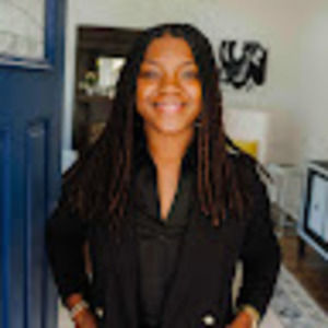 Meet your Posher, Sabaria